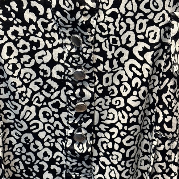 COCOMO BLACK & Tan Geometric Blouse Pintuck Pleated Pkts 3/4 Sleeves Sz3XL Flowy - Picture 3 of 11